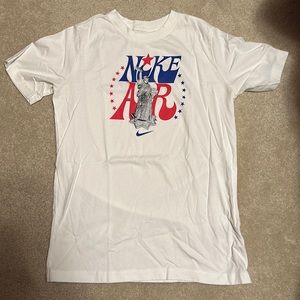 Boys XL USA Nike T-Shirt
